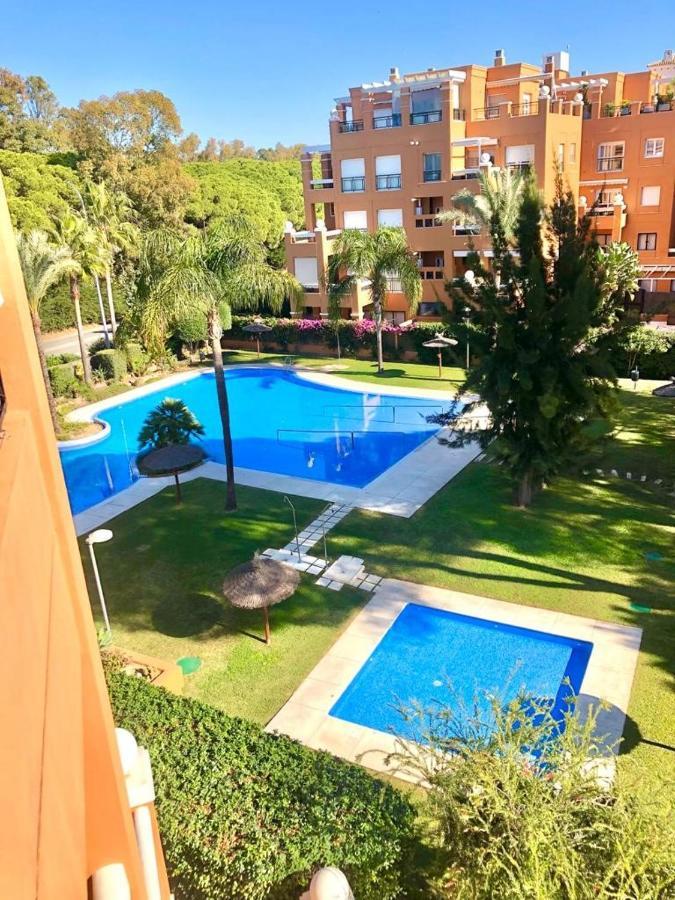 Gatu Premium Atico Sotavento Playa, Parking, Terraza, Piscinas, Wifi Y Aire Acc , " Preferente Mayores De 25 Anos Y Familias " El Puerto de Santa María Esterno foto