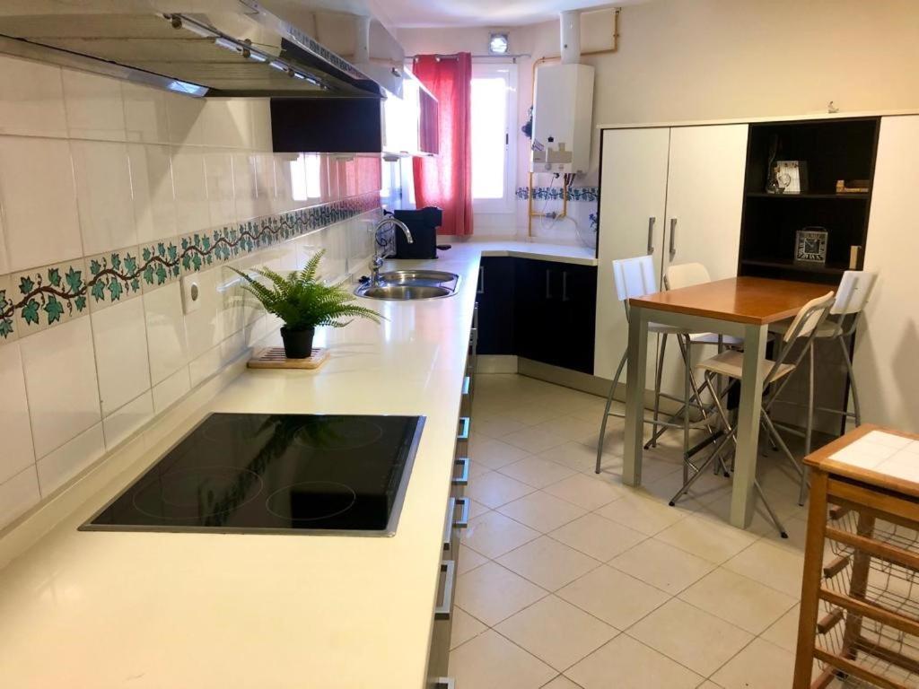 Gatu Premium Atico Sotavento Playa, Parking, Terraza, Piscinas, Wifi Y Aire Acc , " Preferente Mayores De 25 Anos Y Familias " El Puerto de Santa María Esterno foto