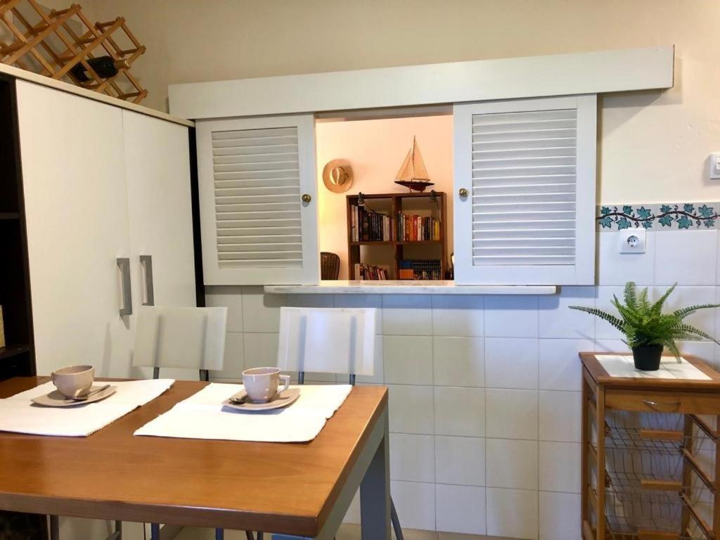 Gatu Premium Atico Sotavento Playa, Parking, Terraza, Piscinas, Wifi Y Aire Acc , " Preferente Mayores De 25 Anos Y Familias " El Puerto de Santa María Esterno foto